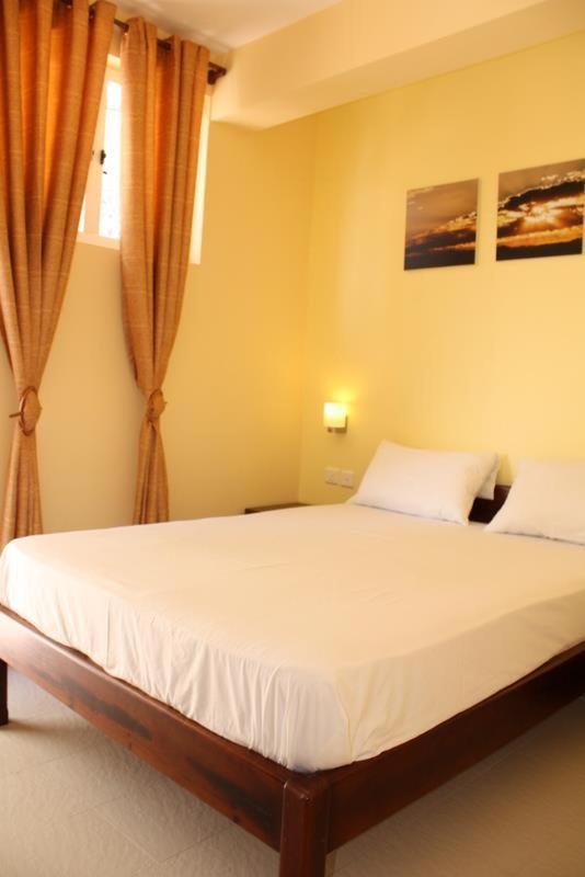 Le Cactus Guesthouse Terre Rouge  Dış mekan fotoğraf